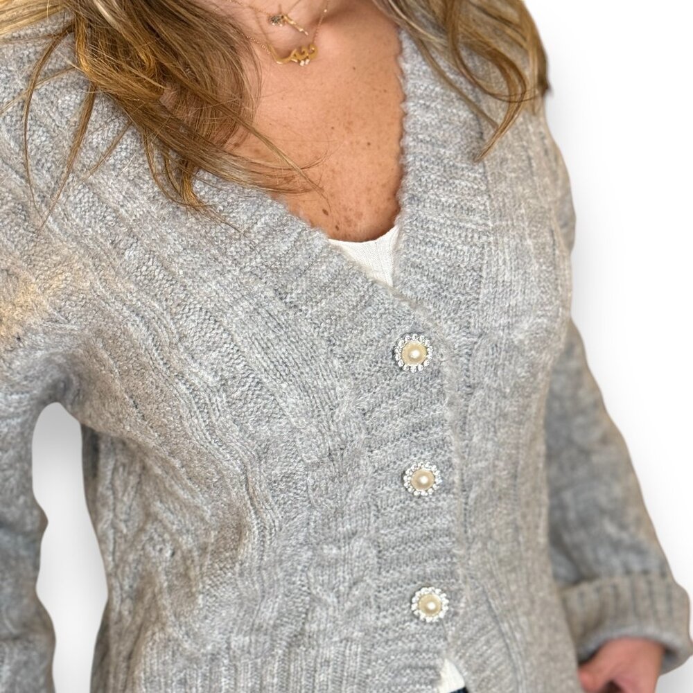 Rhea Cardigan in Gray